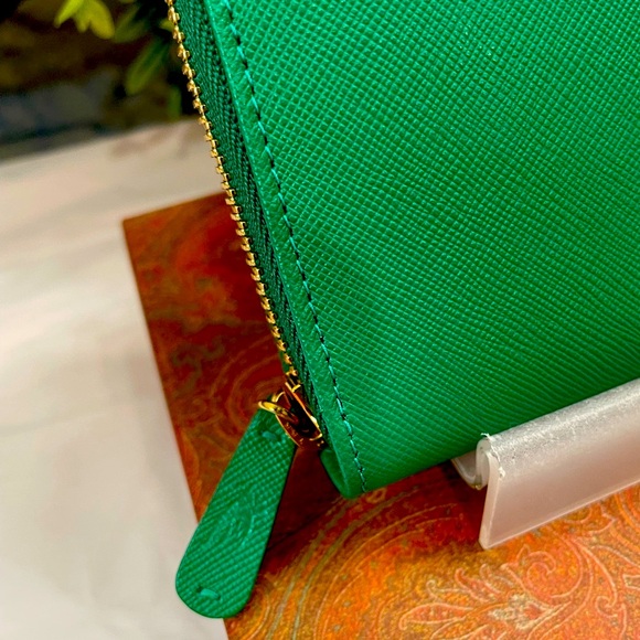 ETRO Milano Zip Around Continental Long Wallet Made In Italy ~ NWT! - Picture 16 of 17